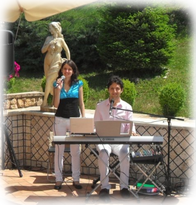 si vede una statua.